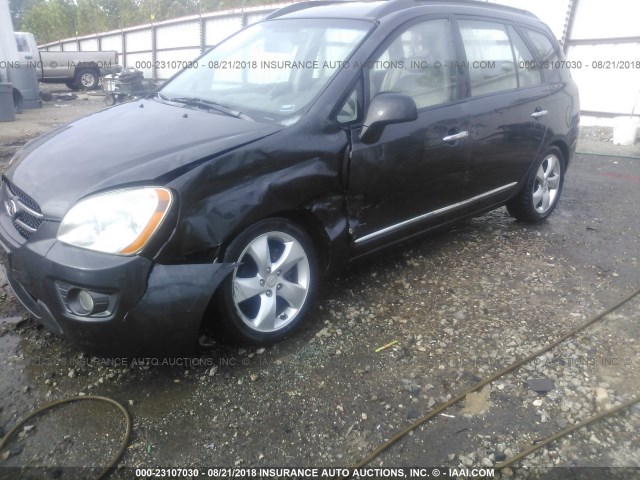 KNAFG526X77103591 - 2007 KIA RONDO LX/EX GRAY photo 6