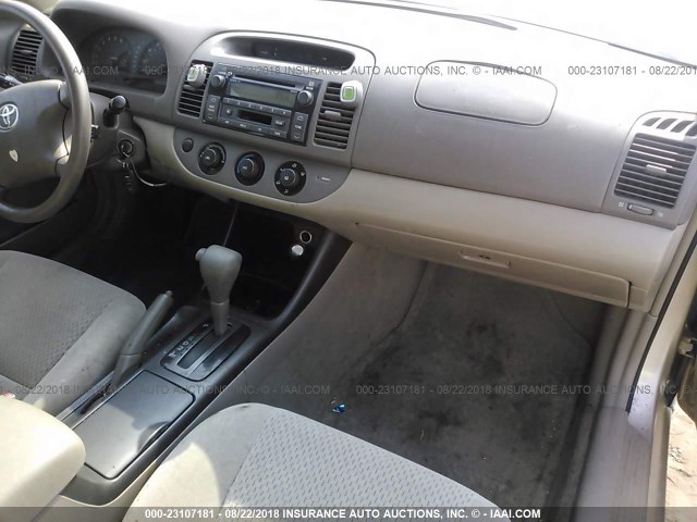 4T1BF32K02U023891 - 2002 TOYOTA CAMRY LE/XLE/SE Qızıl foto 5