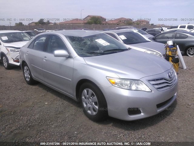 4T4BF3EK7BR162014 - 2011 TOYOTA CAMRY SE/LE/XLE SILVER photo 1