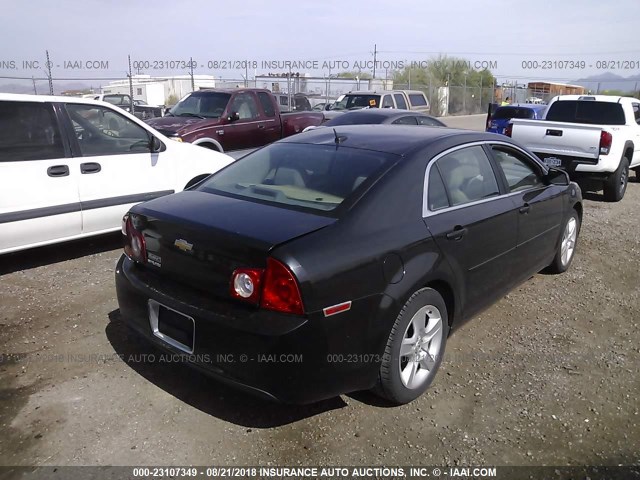 1G1ZB5EB1A4131580 - 2010 CHEVROLET MALIBU LS Qara foto 4