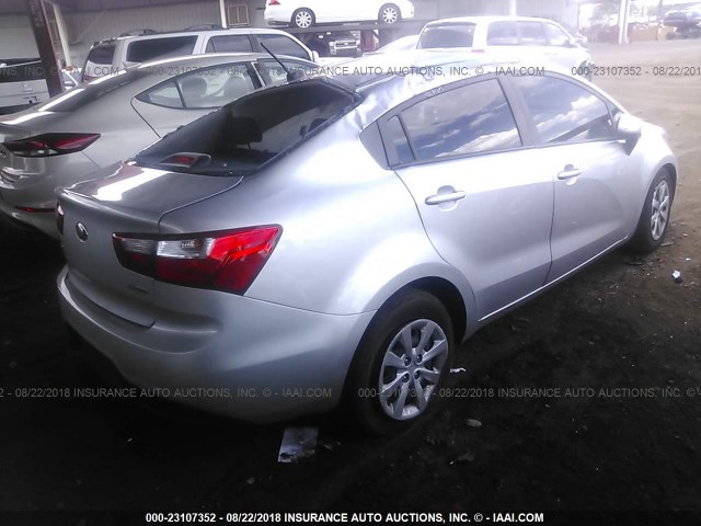 KNADN4A34F6457013 - 2015 KIA RIO EX/SX GRAY photo 4