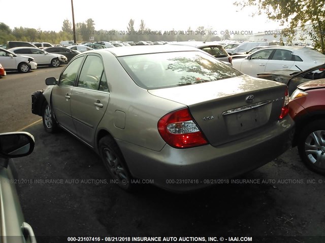 JTDBE32K630181622 - 2003 TOYOTA CAMRY LE/XLE GOLD photo 3