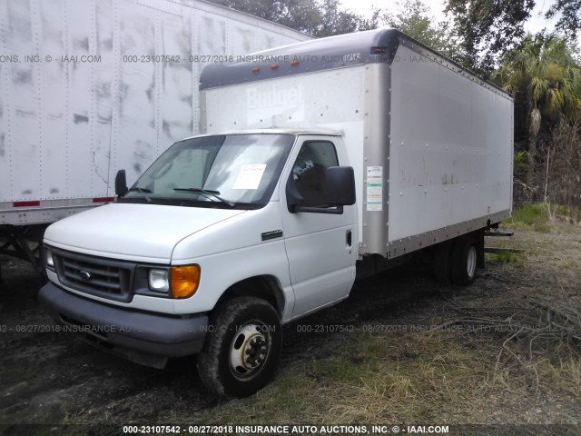 1FDWE35L86DA17416 - 2006 FORD ECONOLINE E350 SUPER DUTY CTWAY VAN WHITE photo 2