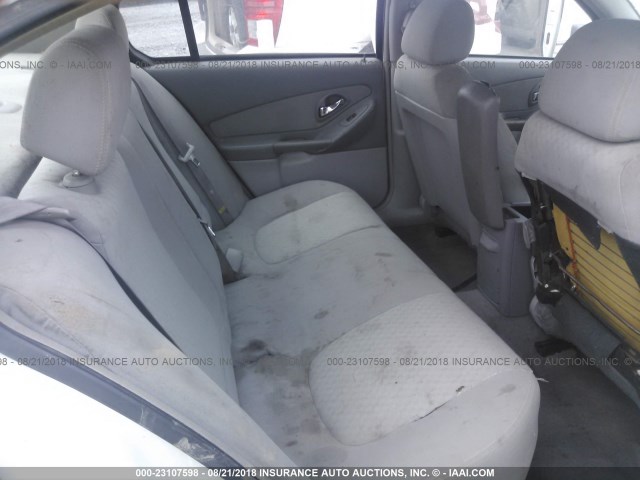 1G1ZS52F45F238222 - 2005 CHEVROLET MALIBU WHITE photo 8