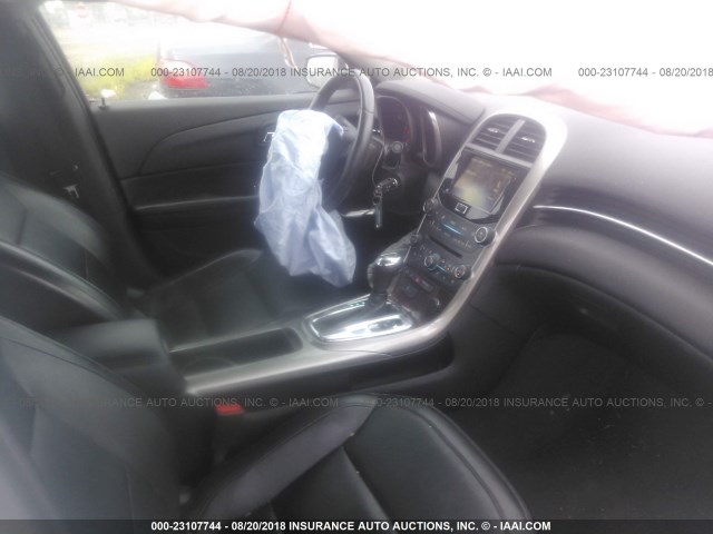 1G11H5SA2DF326023 - 2013 CHEVROLET MALIBU LTZ 白色 照片 5