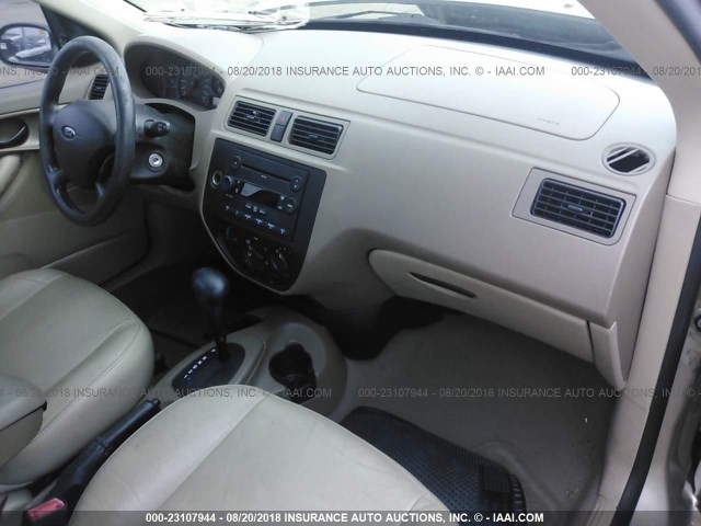 1FAFP34N37W324540 - 2007 FORD FOCUS ZX4/S/SE/SES 金色 照片 5