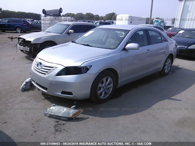 4T4BE46K89R064997 - 2009 TOYOTA CAMRY SE/LE/XLE ვერცხლისფერი ფოტო 2