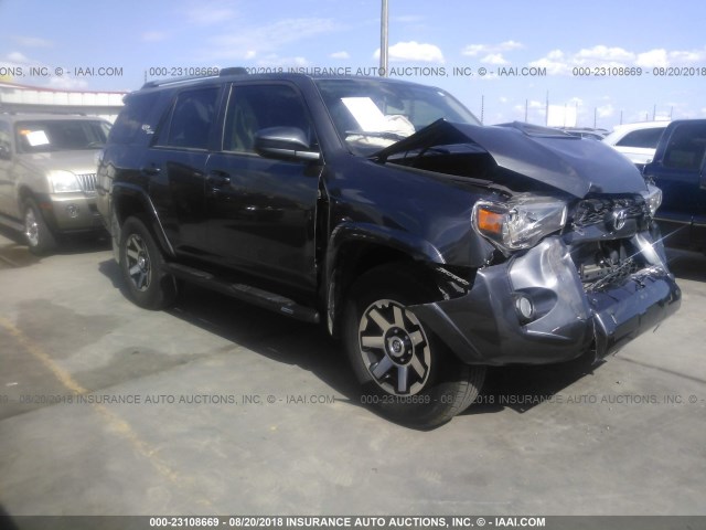 JTEBU5JR5H5461955 - 2017 TOYOTA 4RUNNER SR5 PREM/LTDL/TRAIL/TRD GRAY photo 1