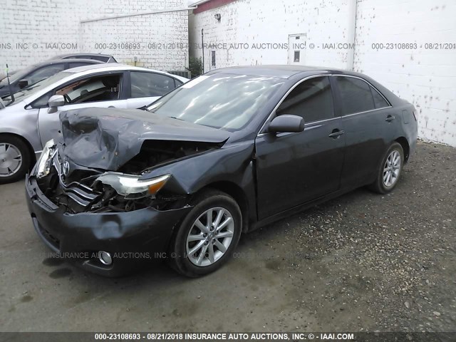 4T1BF3EK2AU111674 - 2010 TOYOTA CAMRY SE/LE/XLE BLUE photo 2