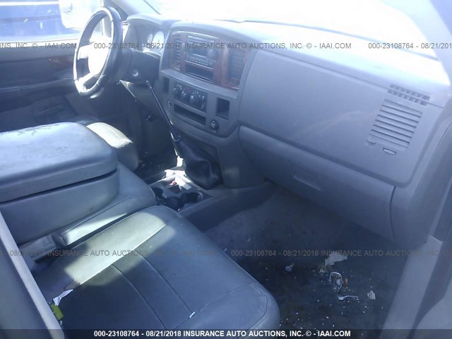 3D7KR28C76G122082 - 2006 DODGE RAM 2500 ST/SLT 红色 照片 5