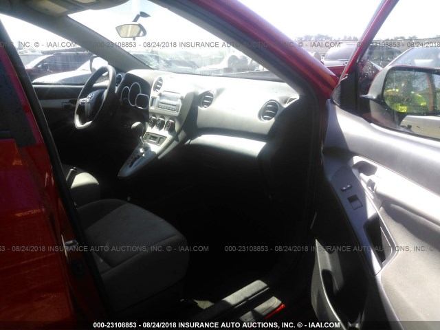 2T1LE4EE3CC020649 - 2012 TOYOTA COROLLA MATRIX S RED photo 5