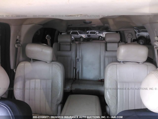 5LMFU27RX3LJ00567 - 2003 LINCOLN NAVIGATOR Noir photo 8