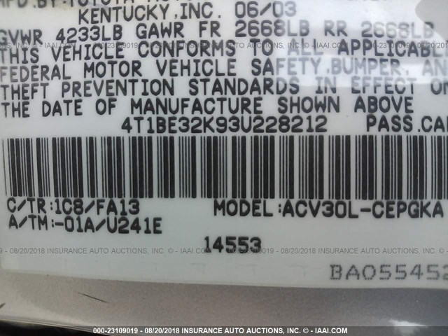 4T1BE32K93U228212 - 2003 TOYOTA CAMRY LE/XLE/SE SILVER photo 9