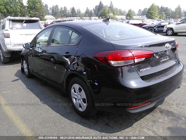 3KPFL4A72JE212265 - 2018 KIA FORTE LX/S BLACK photo 3