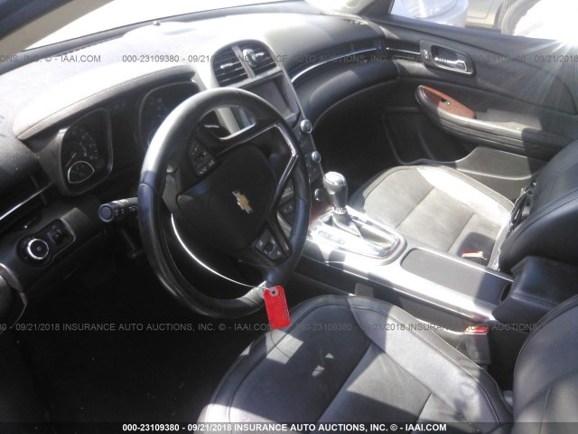 1G11H5SA6DF284293 - 2013 CHEVROLET MALIBU LTZ 灰色 照片 5