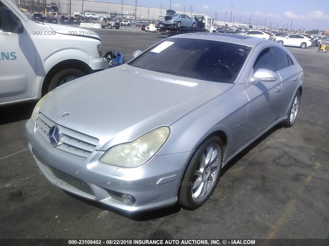 WDDDJ76X46A011944 - 2006 MERCEDES-BENZ CLS 55 AMG SILVER photo 2