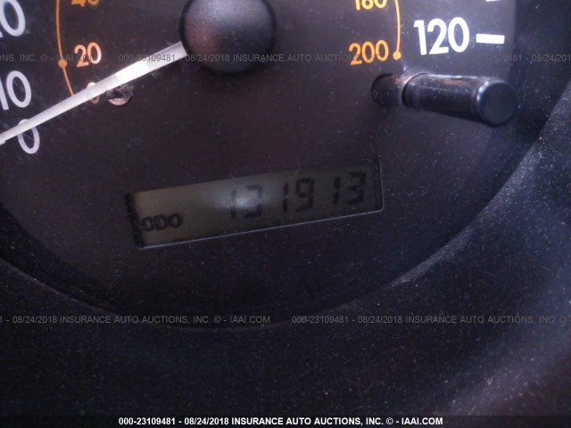 KL1TD66678B250746 - 2008 CHEVROLET AVEO LS RED photo 7