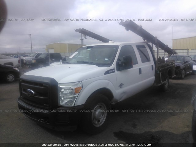 1FT7W3AT9CEC39951 - 2012 FORD F350 SUPER DUTY WHITE photo 2