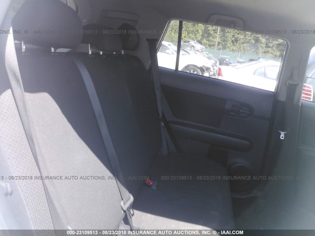 JTLKE50E281015077 - 2008 TOYOTA SCION XB Weiß Foto 8