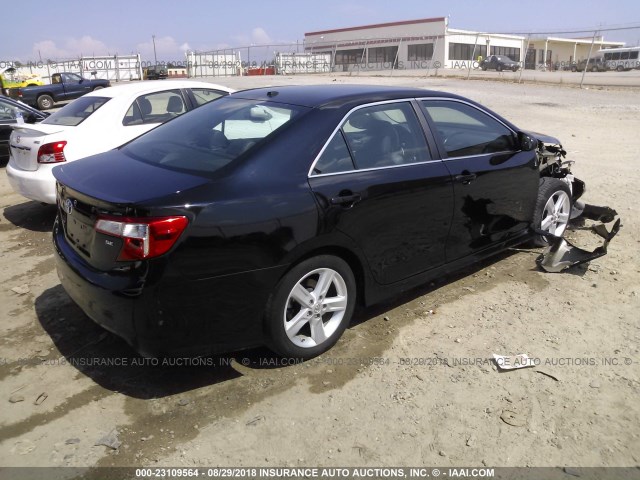 4T1BF1FK7DU723747 - 2013 TOYOTA CAMRY L/SE/LE/XLE 黑色 照片 4