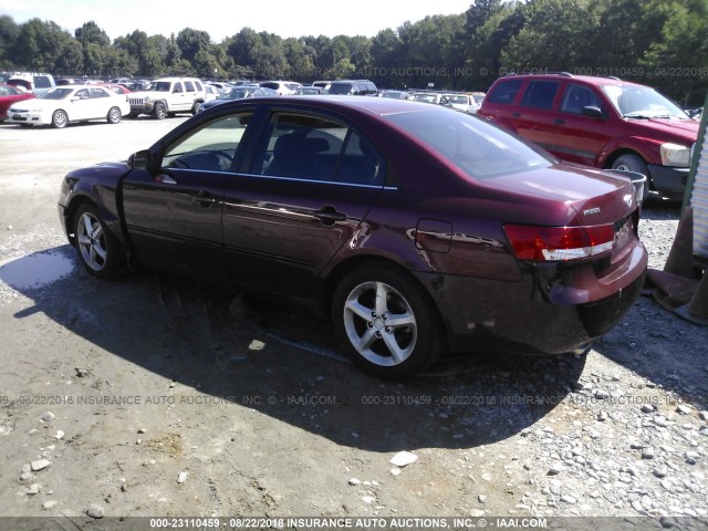 5NPEU46FX7H218098 - 2007 HYUNDAI SONATA SE/LIMITED MAROON photo 3