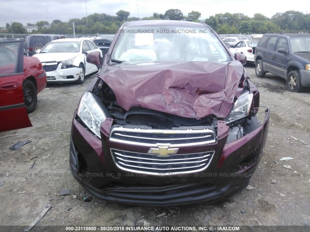 3GNCJKSB5GL274593 - 2016 CHEVROLET TRAX LS MAROON photo 6