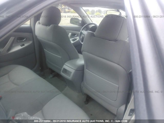 4T1BF3EK4BU229050 - 2011 TOYOTA CAMRY SE/LE/XLE GRAY photo 8
