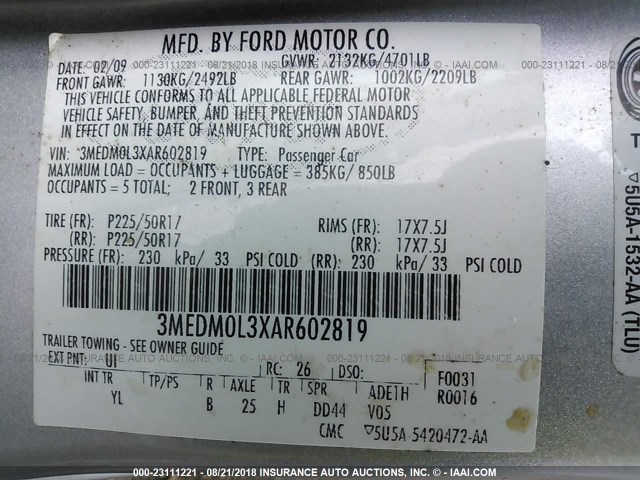 3MEDM0L3XAR602819 - 2010 MERCURY MILAN HYBRID SILVER photo 9