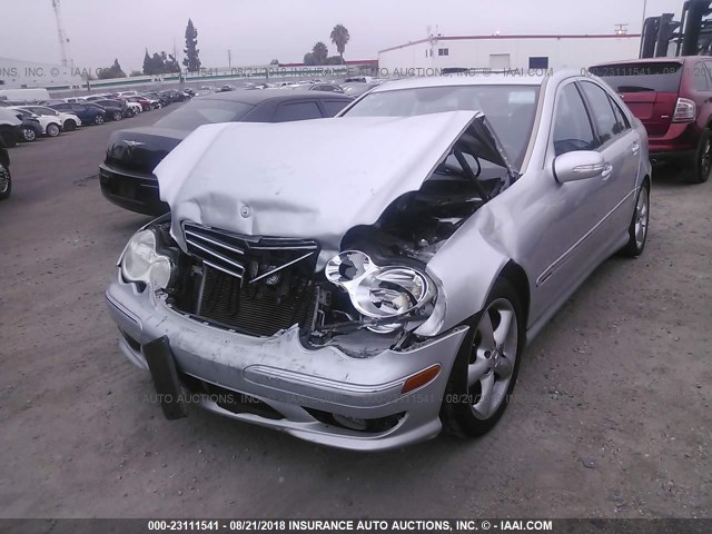 WDBRF52H76F785918 - 2006 MERCEDES-BENZ C GENERATION 2006 230 GRAY photo 2