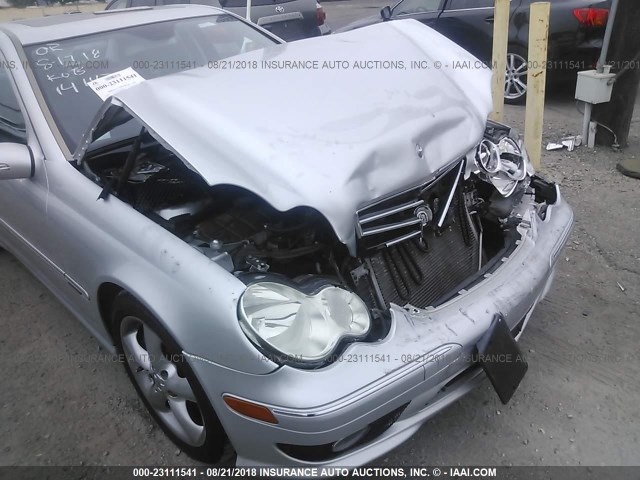 WDBRF52H76F785918 - 2006 MERCEDES-BENZ C GENERATION 2006 230 GRAY photo 6