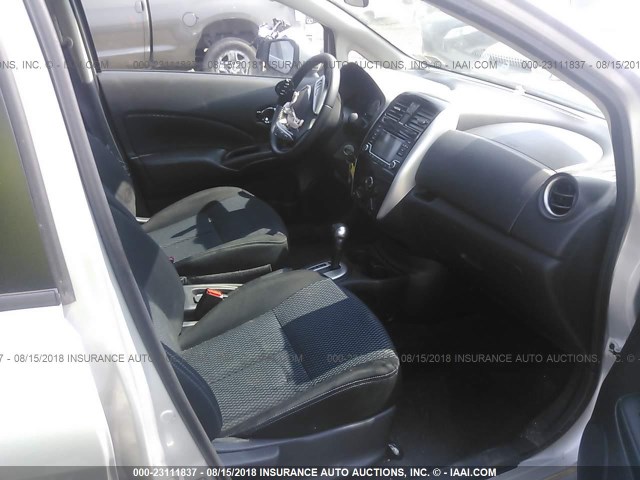 3N1CE2CP3GL408141 - 2016 NISSAN VERSA NOTE S/S PLUS/SV/SL/SR SILVER photo 5