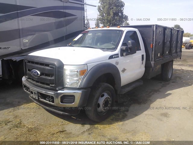 1FDUF5GT0BEA59189 - 2011 FORD F550 SUPER DUTY WHITE photo 2