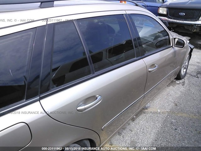 WDBUH83J94X111736 - 2004 MERCEDES-BENZ E 500 4MATIC GOLD photo 4