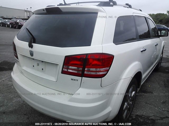 3D4PH9FV4AT234888 - 2010 DODGE JOURNEY R/T WHITE photo 4