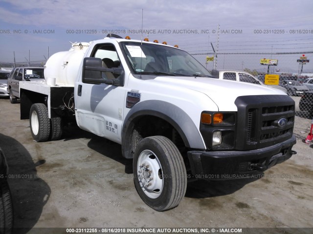 1FDAF57R78ED09091 - 2008 FORD F550 SUPER DUTY WHITE photo 1