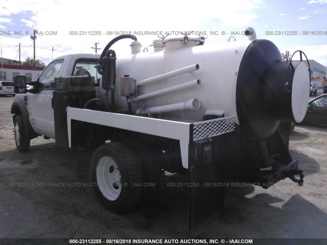 1FDAF57R78ED09091 - 2008 FORD F550 SUPER DUTY WHITE photo 3