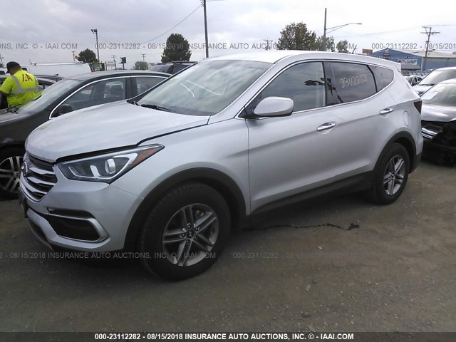 5XYZTDLB4JG557024 - 2018 HYUNDAI SANTA FE SPORT  SILVER photo 2