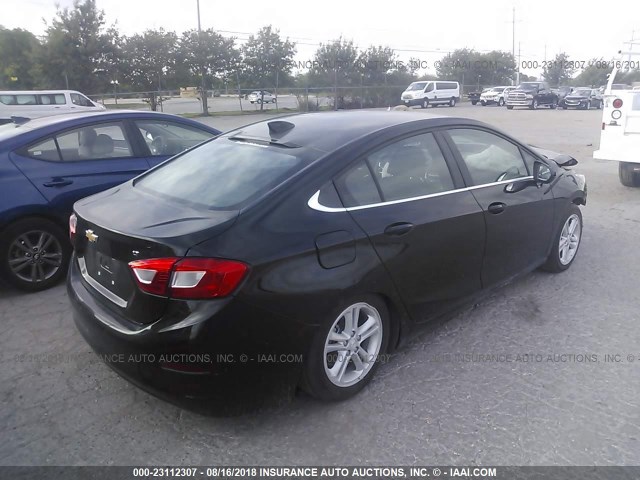 1G1BE5SM4J7113555 - 2018 CHEVROLET CRUZE LT BLACK photo 4