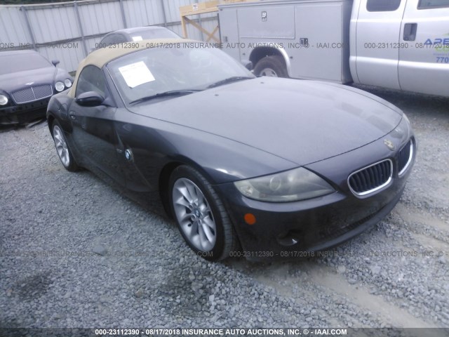 4USBT33585LR71577 - 2005 BMW Z4 2.5 BLACK photo 1
