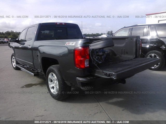 3GCUKSEC4HG340334 - 2017 CHEVROLET SILVERADO K1500 LTZ BLUE photo 3