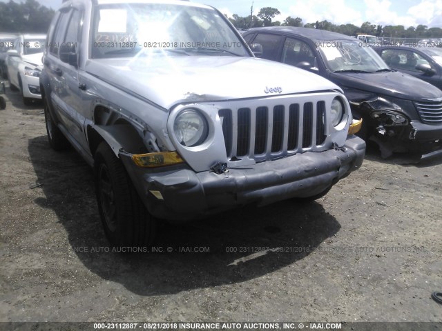 1J4GL38K45W536686 - 2005 JEEP LIBERTY RENEGADE SILVER photo 6