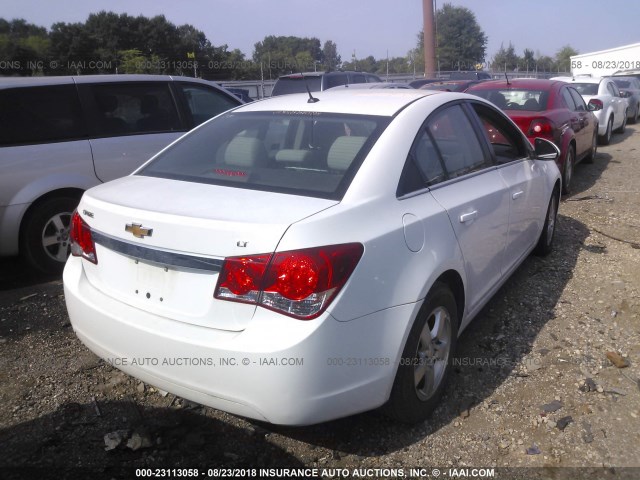 1G1PE5S91B7248916 - 2011 CHEVROLET CRUZE LT WHITE photo 4