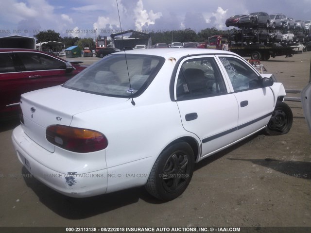 1Y1SK52822Z425877 - 2002 CHEVROLET GEO PRIZM LSI WHITE photo 4