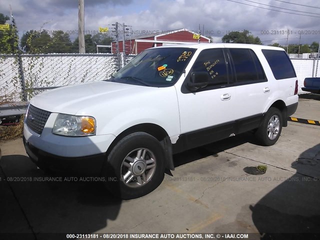1FMPU16L83LC02996 - 2003 FORD EXPEDITION XLT WHITE photo 2