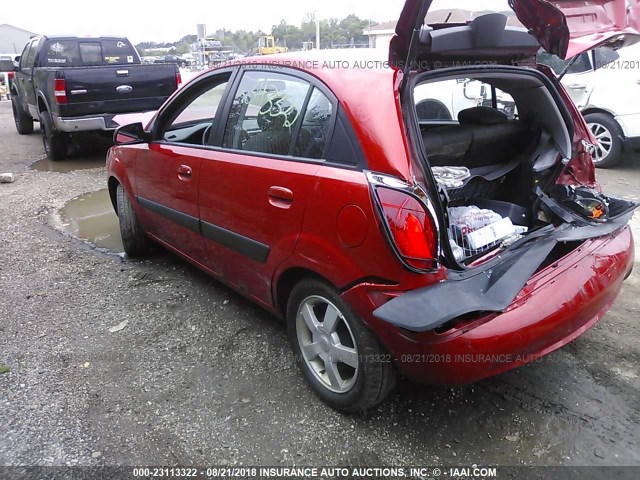 KNADE163566083759 - 2006 KIA RIO 5 RED photo 3