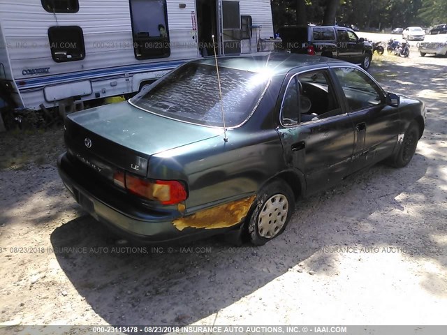 4T1BG12K7TU786199 - 1996 TOYOTA CAMRY DX/LE/XLE Yeşil fotoğraf 4