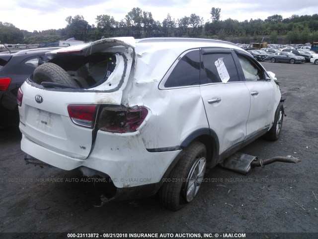 5XYPGDA53GG110282 - 2016 KIA SORENTO LX/L WHITE photo 4