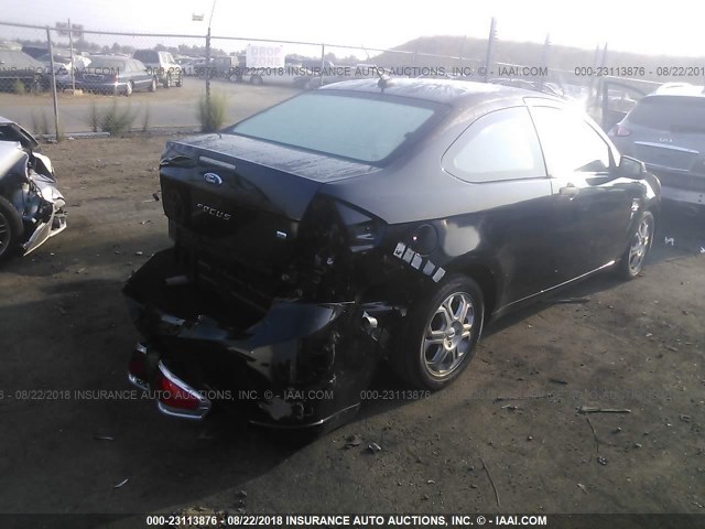 1FAHP33N38W151288 - 2008 FORD FOCUS SE/SEL/SES BLACK photo 4