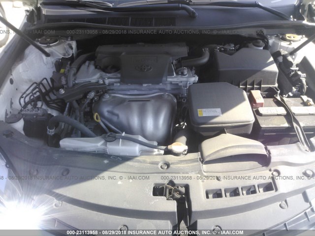 4T4BF1FK6GR523193 - 2016 TOYOTA CAMRY LE/XLE/SE/XSE 白色 照片 10
