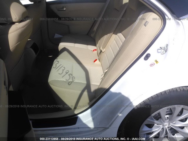 4T4BF1FK6GR523193 - 2016 TOYOTA CAMRY LE/XLE/SE/XSE 白色 照片 8